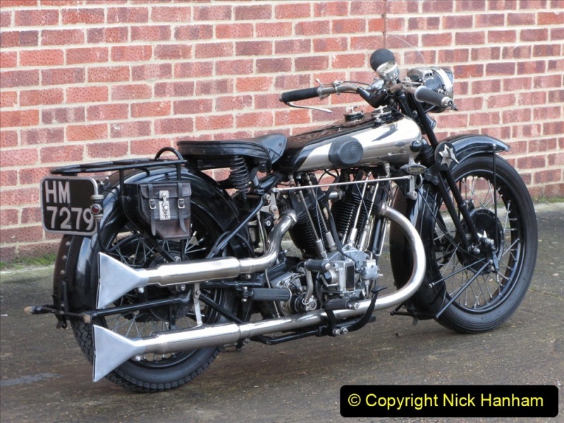 2022-06-23-British-Motorcycles.-11-011