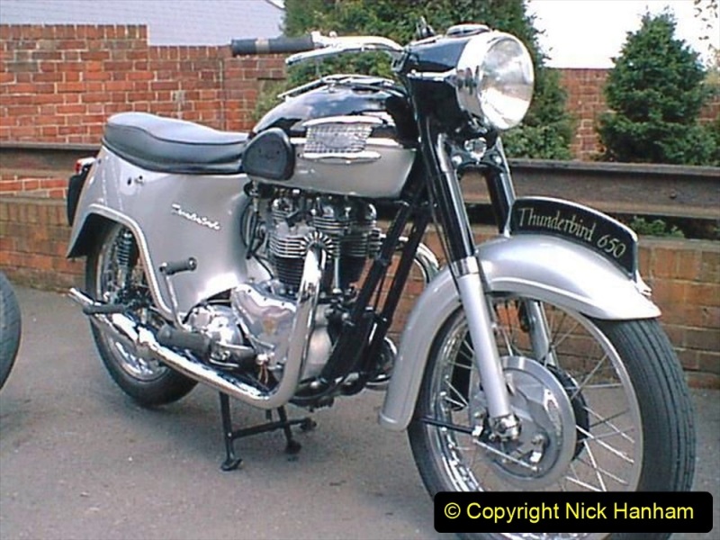 2022-06-23-British-Motorcycles.-42-042
