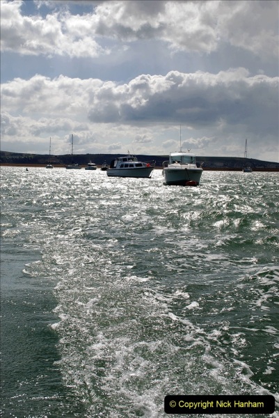 2022-03-31-04-01-Hampshire-two-day-visit.-212-Ferry-back-to-Keyhaven-and-clouds.-212