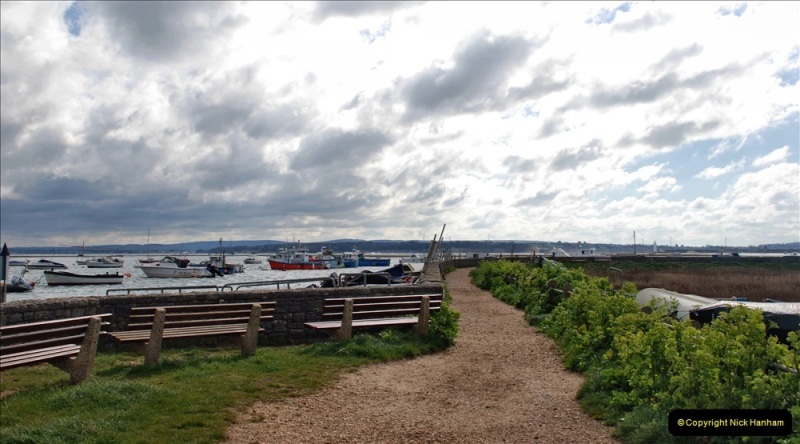 2022-03-31-04-01-Hampshire-two-day-visit.-216-Ferry-back-to-Keyhaven-and-clouds.-216