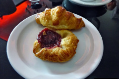 111.2021-11-04-to-05-Two-days-and-one-night-in-Bournemouth.-111-Breakfast.-