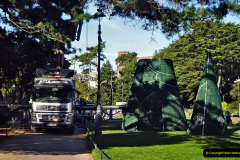 171.2021-11-04-to-05-Two-days-and-one-night-in-Bournemouth.-171-Christmas-decorations-being-erected