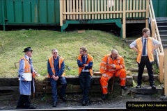 017.2020-2-Paul-at-work.-