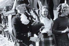 033.2024-10-28-Flying-Scotsman-USA-UK.-33-1969-to-1973-Traveling-with-the-FS-party-Louise.-