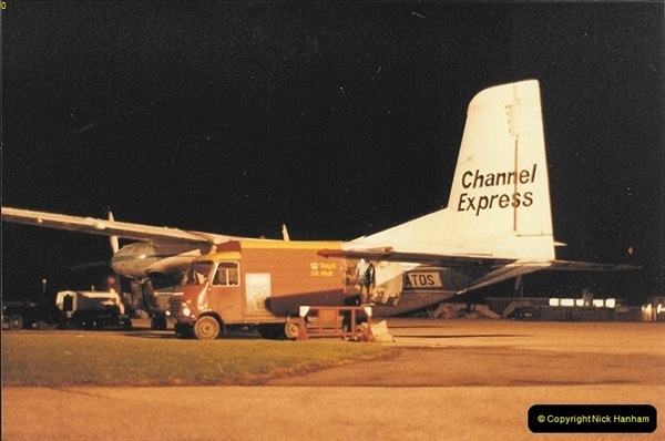 1984-12-21 Bournemouth Hurn Airport, Dorset. (7)033