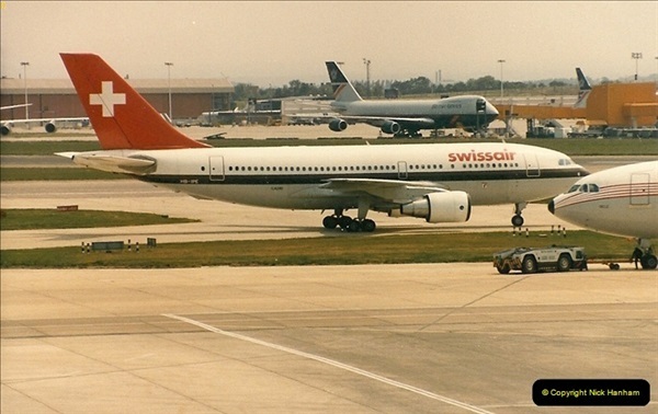 1986-06-21 London Heathrow Airport.  (23)061