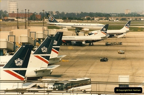 1986-06-21 London Heathrow Airport.  (37)075