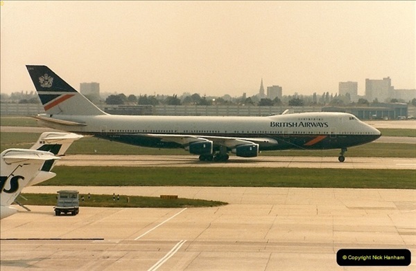 1986-06-21 London Heathrow Airport.  (49)087