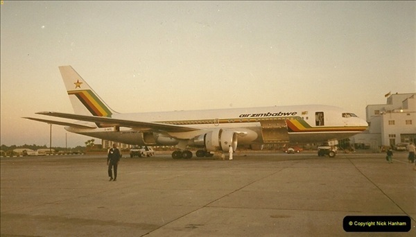 1994-04-03 Harare, Zimbabwe.  (1)108