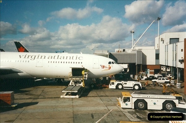 2000-02-28 London Heathrow Airport.204