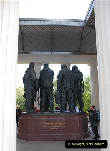 2012-10-06 The LONG OVERDUE Bomber Command Memorial @ Green Park, London (35)075