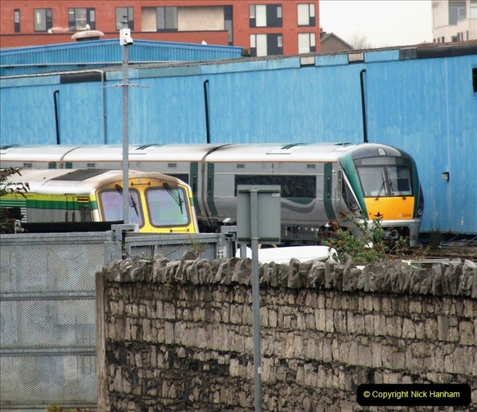 2019-03-31-Dublin-Eire.-185-Past-the-station-on-the-way-out.-185