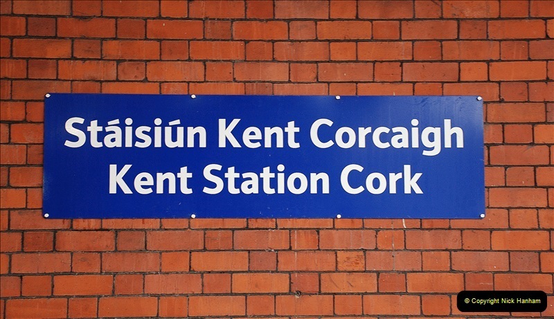 2019-04-01-02-Cobh-Cork-Captains-Table.-49-The-Cobh-to-Cork-train-journey-is-only-24-minutes.-049