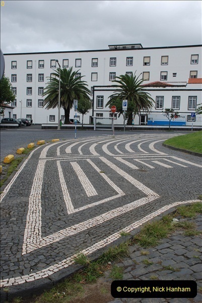 2012-09-23 to 25 Azores. Ponta Delgada.  (82)0102