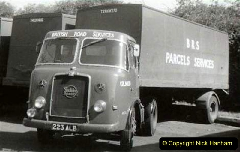 BRS-lorries-of-the-1950s-and-1960s.-108-108