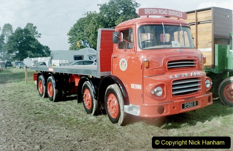 BRS-lorries-of-the-1950s-and-1960s.-124-124