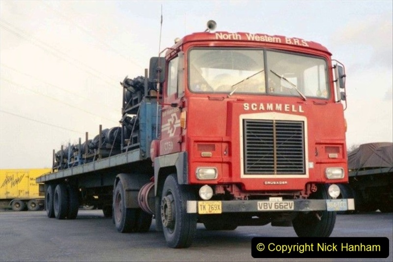 BRS-lorries-of-the-1950s-and-1960s.-152-152