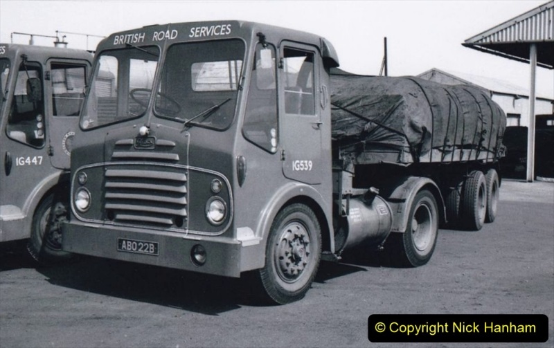 BRS-lorries-of-the-1950s-and-1960s.-153-153