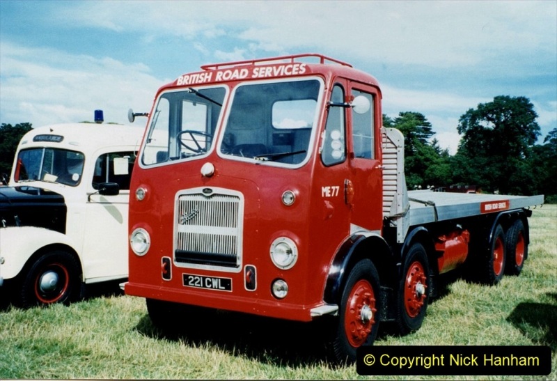 BRS-lorries-of-the-1950s-and-1960s.-165-165