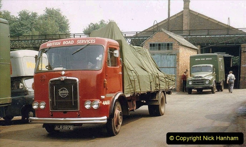 BRS-lorries-of-the-1950s-and-1960s.-2-002