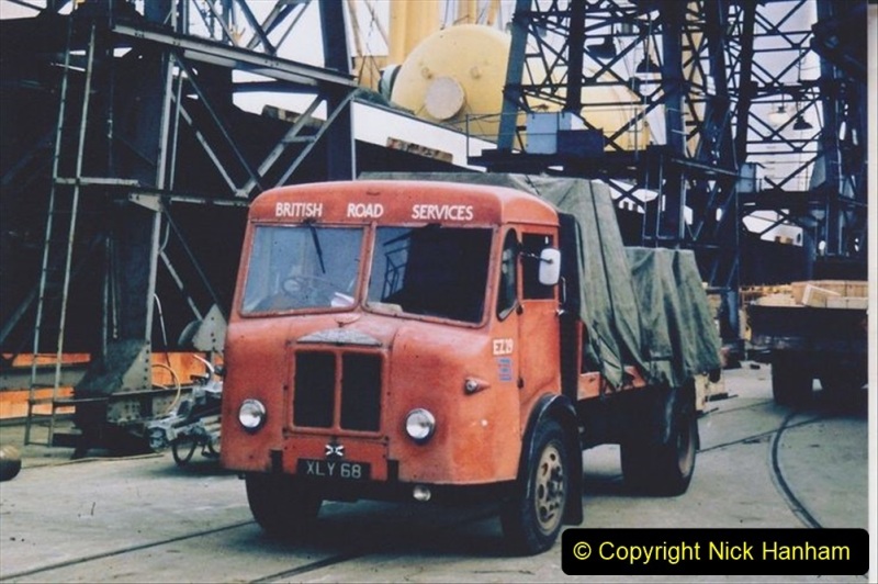 BRS-lorries-of-the-1950s-and-1960s.-20-020