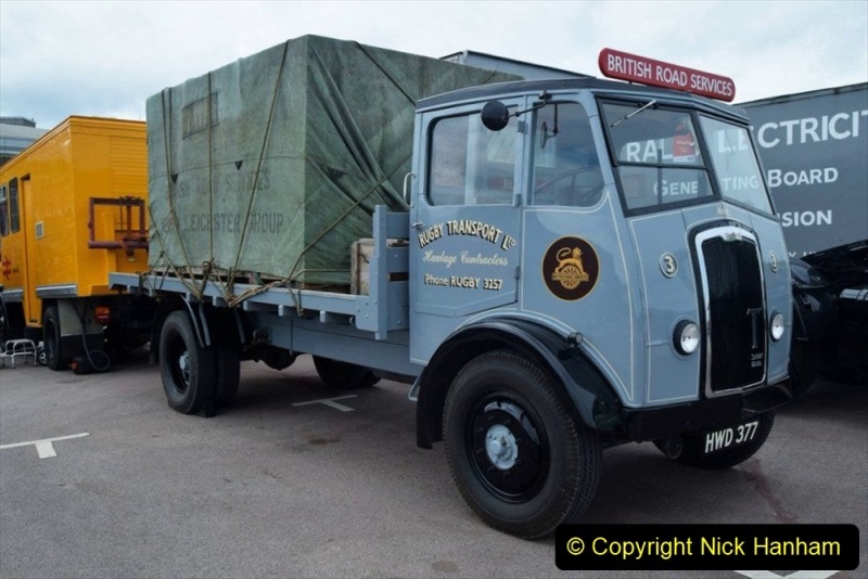 BRS-lorries-of-the-1950s-and-1960s.-26-026