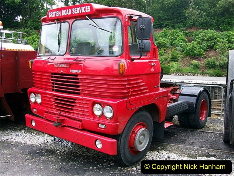 BRS-lorries-of-the-1950s-and-1960s.-71-071