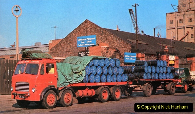 BRS-lorries-of-the-1950s-and-1960s.-77-077
