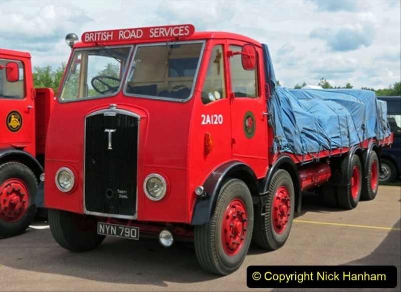 BRS-lorries-of-the-1950s-and-1960s.-80-080
