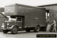 BRS-lorries-of-the-1950s-and-1960s.-53-053