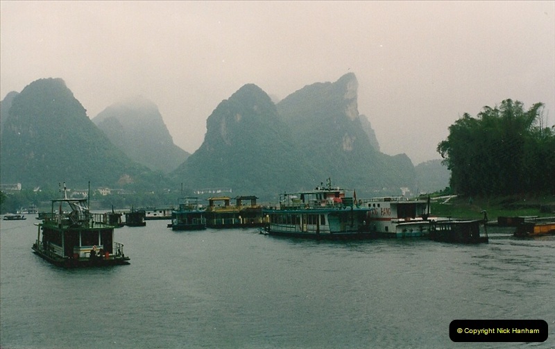 China & Hong Kong April 1993. Picture (98) 098