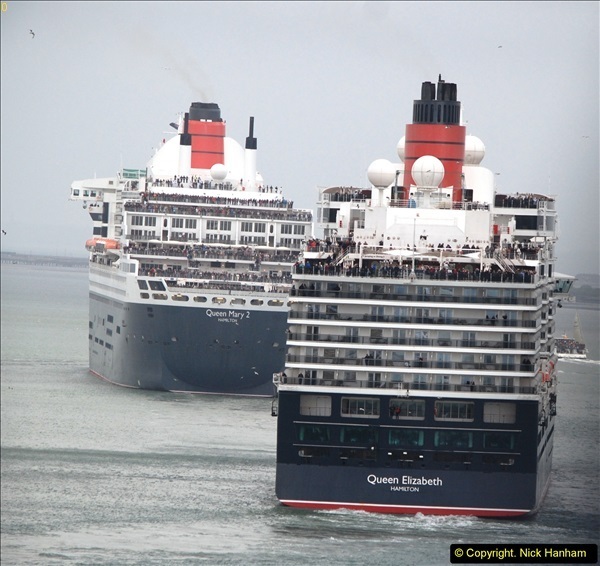 2015-05-03-Three-Queens-leave-Southampton.-109109