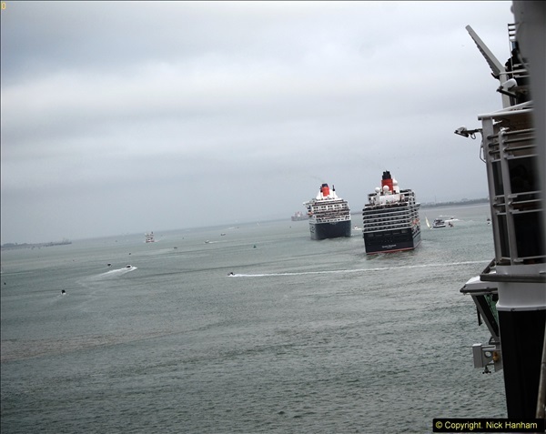 2015-05-03-Three-Queens-leave-Southampton.-112112