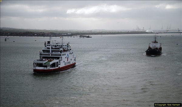 2015-05-03-Three-Queens-leave-Southampton.-128128