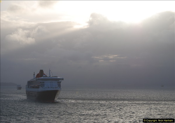 2015-05-03-Three-Queens-leave-Southampton.-201201