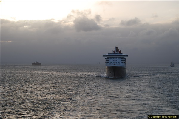 2015-05-03-Three-Queens-leave-Southampton.-223223