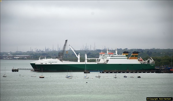 2015-05-03-Three-Queens-leave-Southampton.-48048