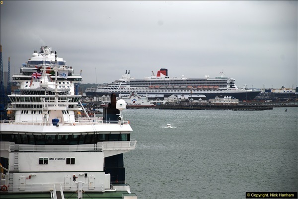 2015-05-03-Three-Queens-leave-Southampton.-68068