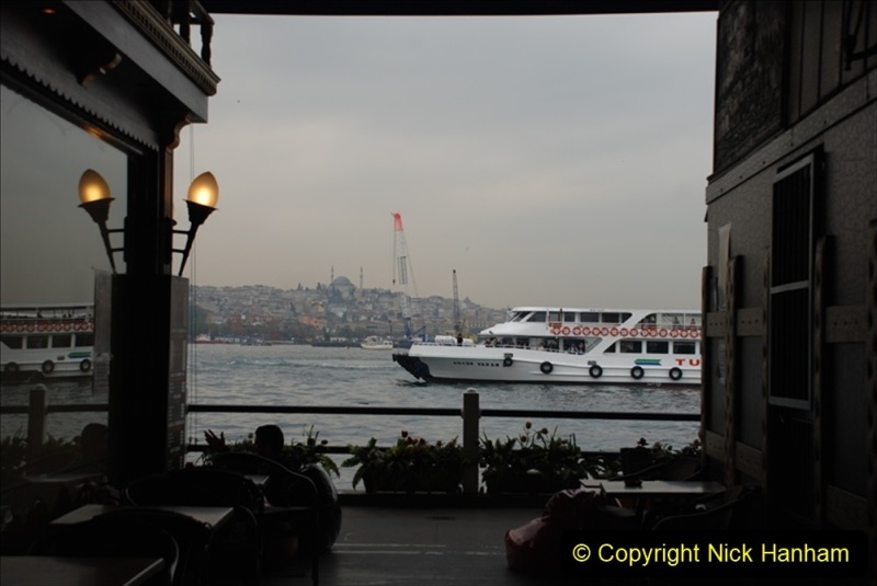2010-10-26-IstanbulTurkey.-Transport-133153