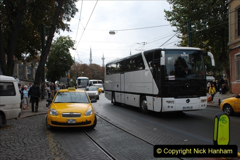 2010-10-26-IstanbulTurkey.-Transport-29049