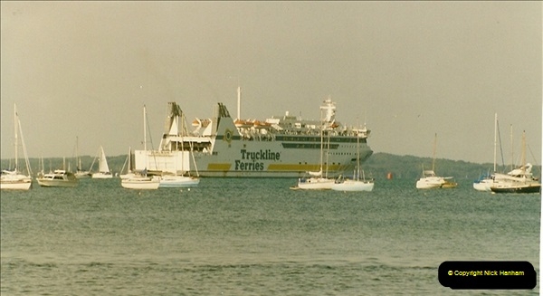1993-09-04 Poole Harbour, Poole, Dorset.  (9)224