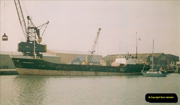 1994-12-17 Poole Quay, Dorset.266
