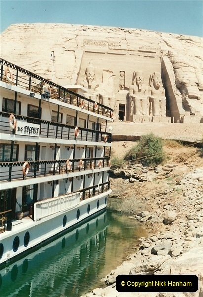 1995-07-17 to 24-07. Aswan, Lake Nasser, Abu Simbel, Aswan (10)303