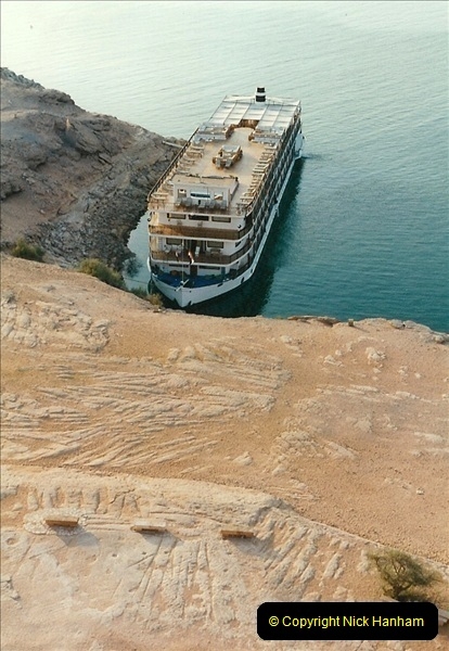 1995-07-17 to 24-07. Aswan, Lake Nasser, Abu Simbel, Aswan (15)308