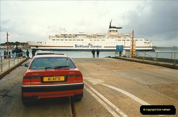 1996-01-04 The Haven, Poole, Dorset.  (2)332