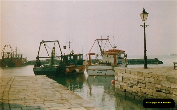 1996-03-10. Poole Quay, Dorset.  (2)342