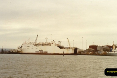 1990-03-04 Poole Quay, Dorset.  (2)184
