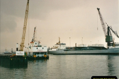 2000-11-13. Poole Quay, Dorset. (4)518