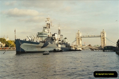 2001-11-01 HMS Belfast, River Thames, London.  (1)553