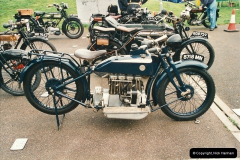 2002-06-17. The Vintage Motorcycle Club's Banbury Run, Banbury, Oxfordshire. (5)209209